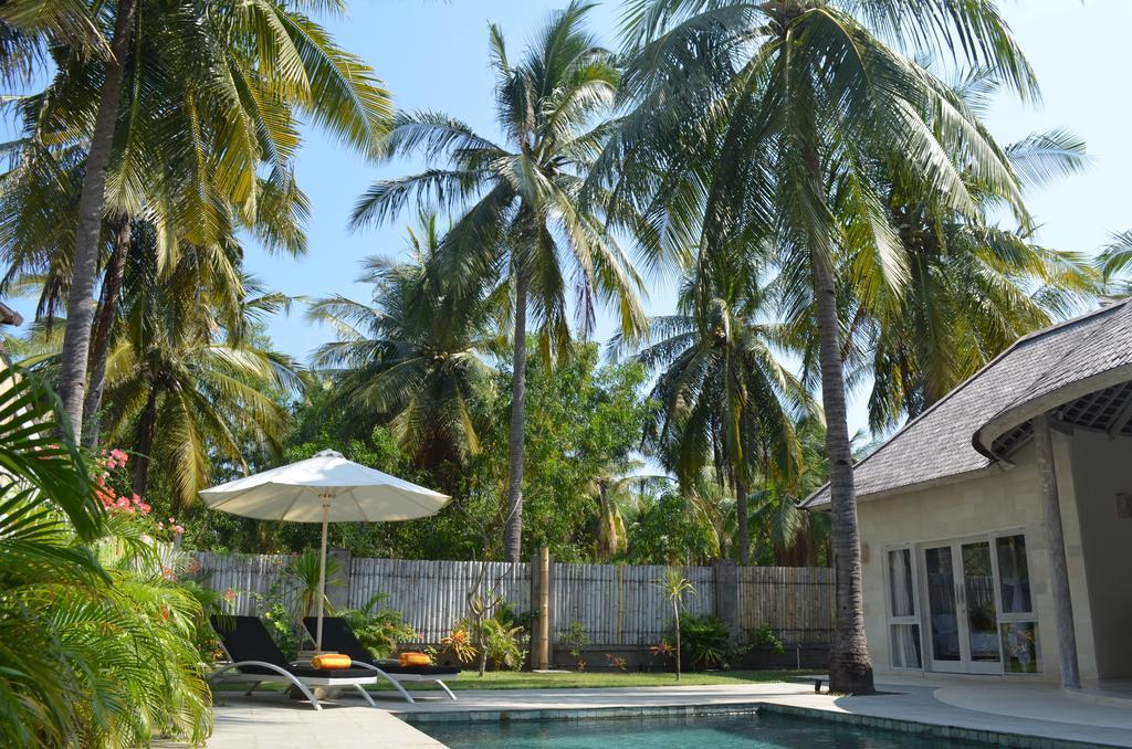 Sunset Palms Resort Гілі-Траванган Номер фото